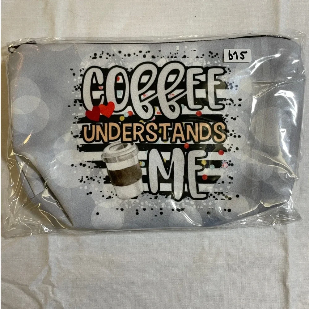 The Pouch Cosmetic Bag Womens OS Gray NWT Coffee Understands Me Graphic Zipper
